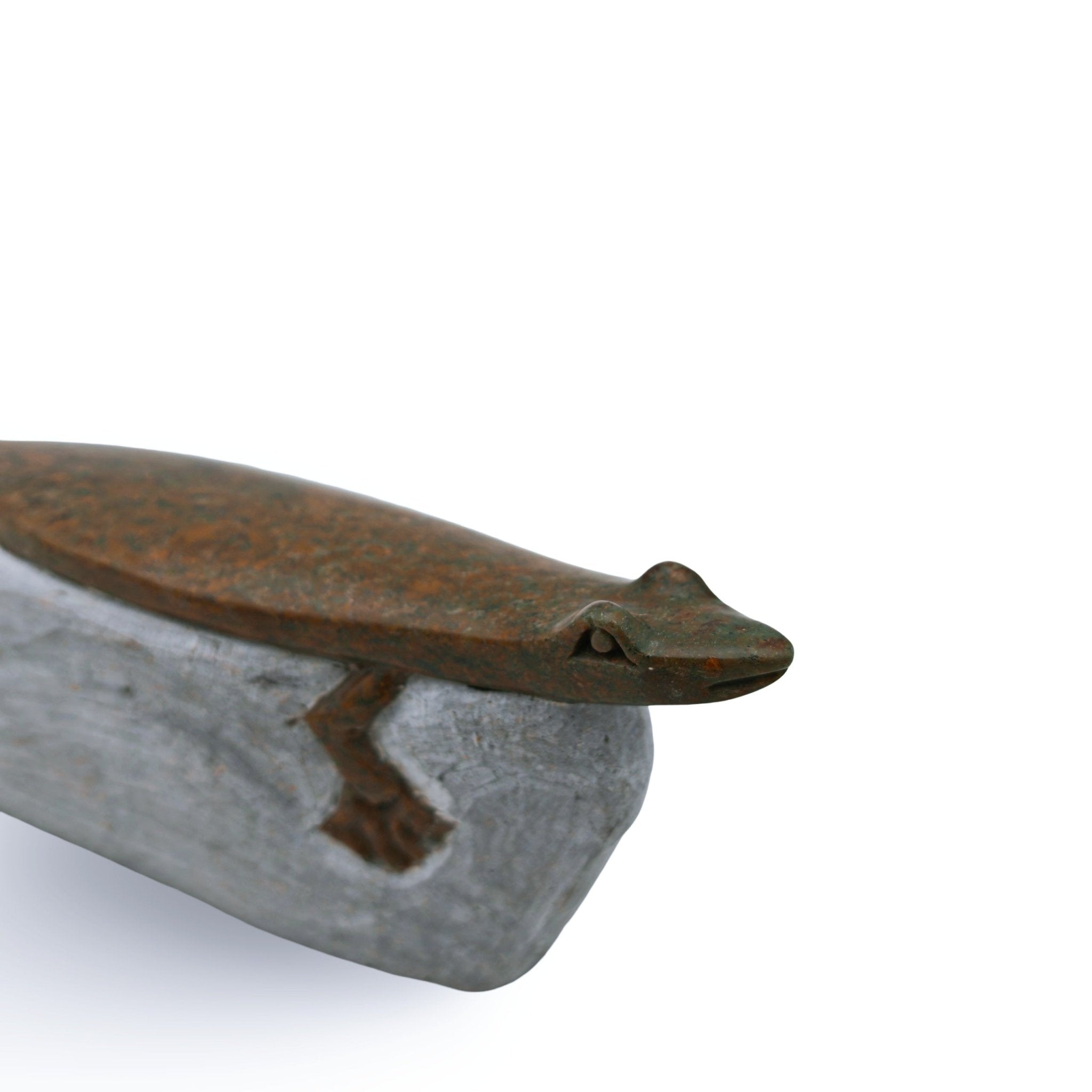 Ngoni Gatsi - Lizard - Shona - Art Shop - Kunst Skulptur aus Stein, dekorativ für den Aussenbereich und Interior